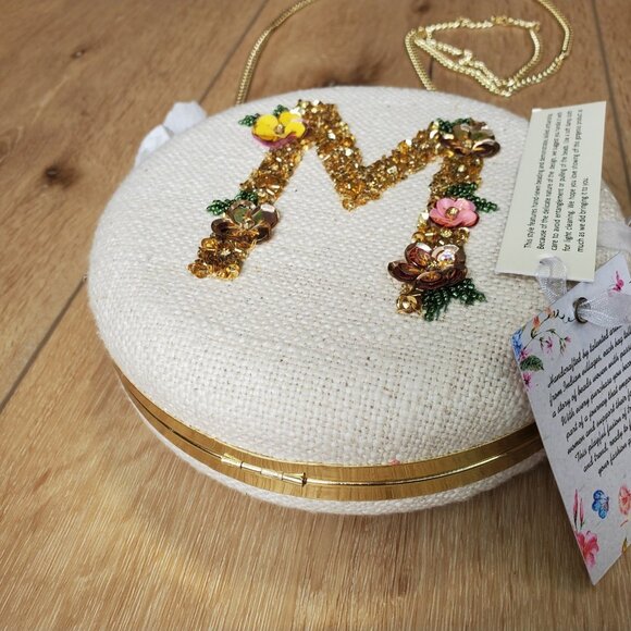 Viral Handcrafted In India Beaded Bag Monogrammed "M" Beige Round Clutch Chain - Picture 14 of 16